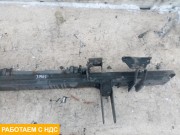 Усилитель переднего бампера