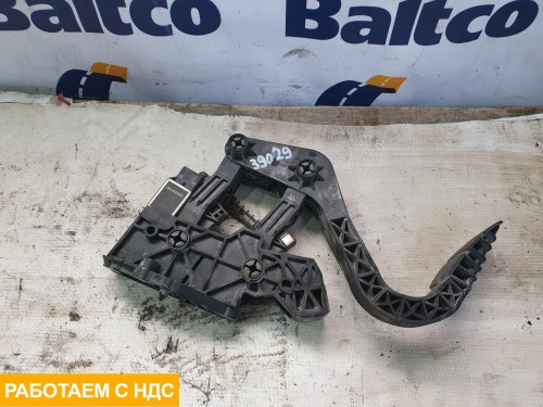 Педаль газа