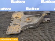 Кронштейн реактивной тяги левый